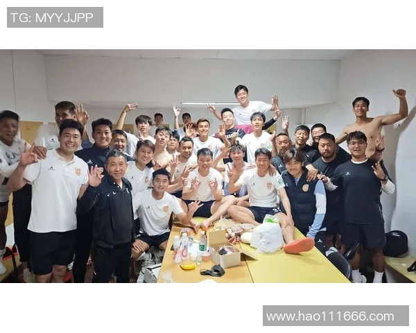 杭州足球队的战术创新与运营体系解析助力球队全面发展