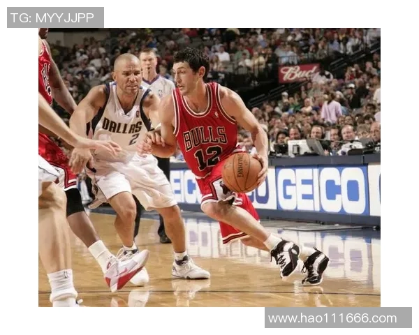 西安篮球队与深圳篮球队赛后复盘团队协作的精彩瞬间与战术分析