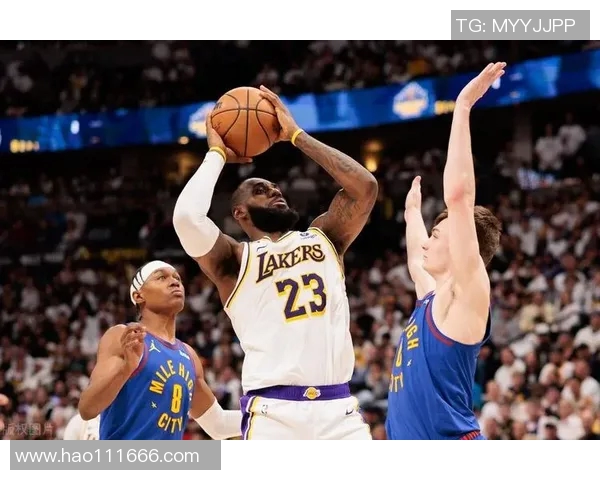 卢顿队与巡游者队激战正酣谁能在这场对决中笑到最后