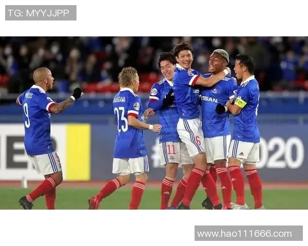 湘南海洋迎战神户船激烈对决展现足球魅力与团队精神