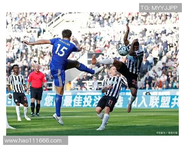 里昂与巴黎精彩对决比赛回放分析及精彩瞬间回顾