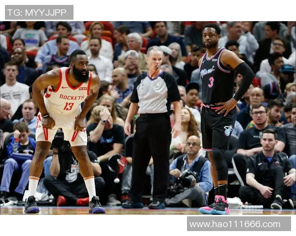 韦德与詹姆斯巅峰对决经典战役回顾与精彩瞬间解析