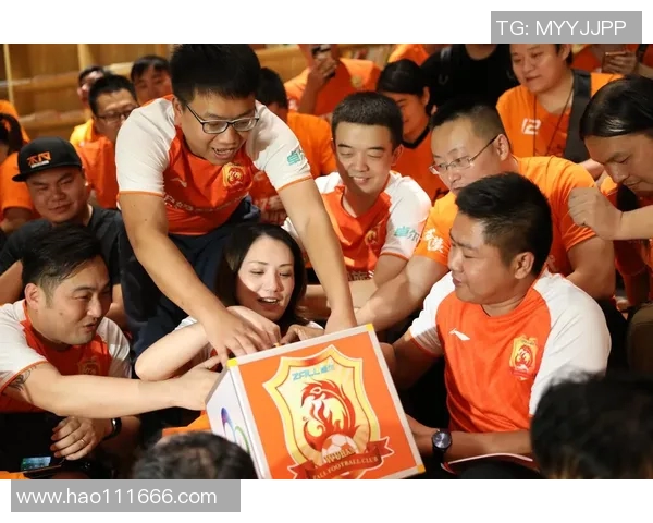 努涅斯在赛场上的精彩表现引发热议球迷期待他带领球队创造佳绩 努涅斯在赛场上的精彩表现引发热议球迷期待他带领球队创造佳绩