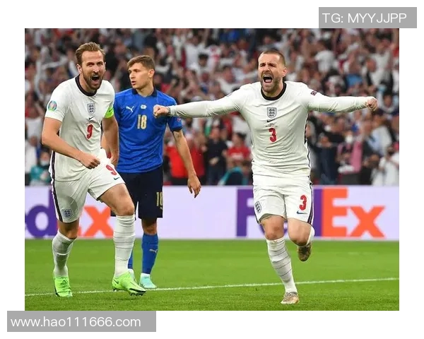 里斯本与不加拉的激烈对决揭示足球战术与团队协作的精彩瞬间 里斯本与不加拉的激烈对决揭示足球战术与团队协作的精彩瞬间