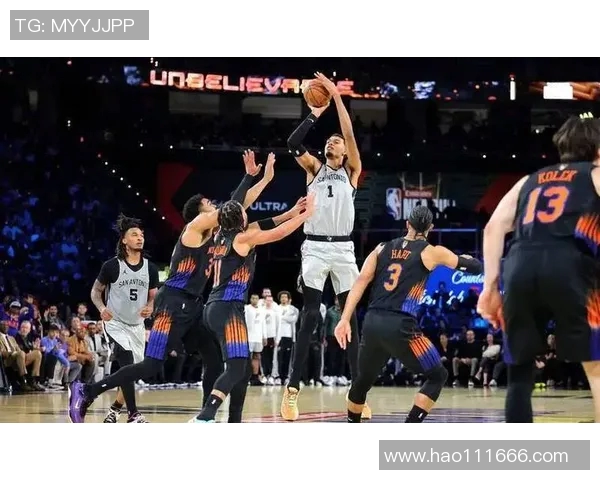 雷霆与马刺西部决赛第六场激战回顾球迷心中的经典对决