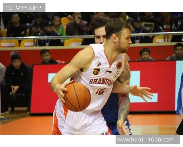 2019年江苏与山东季后赛精彩对决回顾与分析