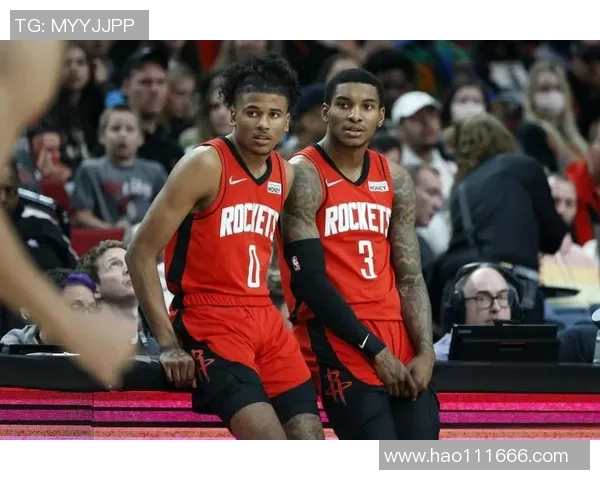 火箭与篮网精彩对决回顾11月3日比赛录像全程回放与分析