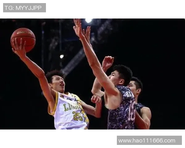 赵岩昊:从青涩新星到篮球场上的耀眼明星之路与成长故事 赵岩昊:从青涩新星到篮球场上的耀眼明星之路与成长故事