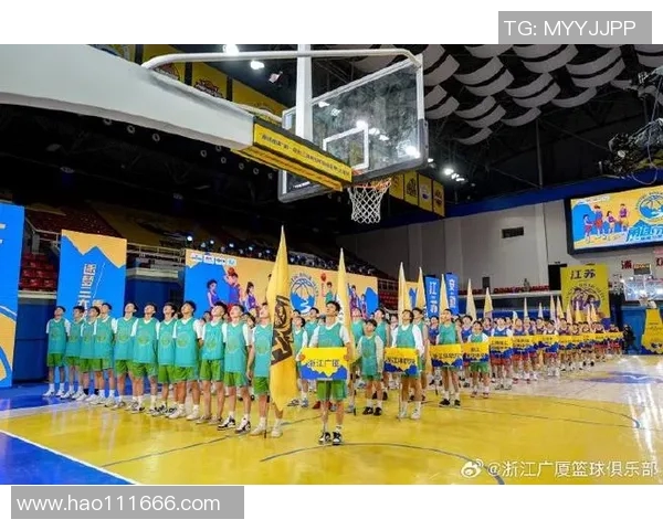 北京首钢与浙江广厦控股激战正酣谁将赢得这场篮球巅峰对决