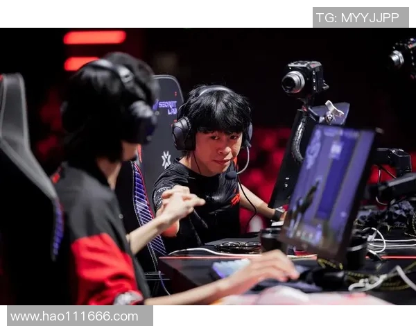 FPX青年赛背后的奋斗故事与荣耀之路揭秘